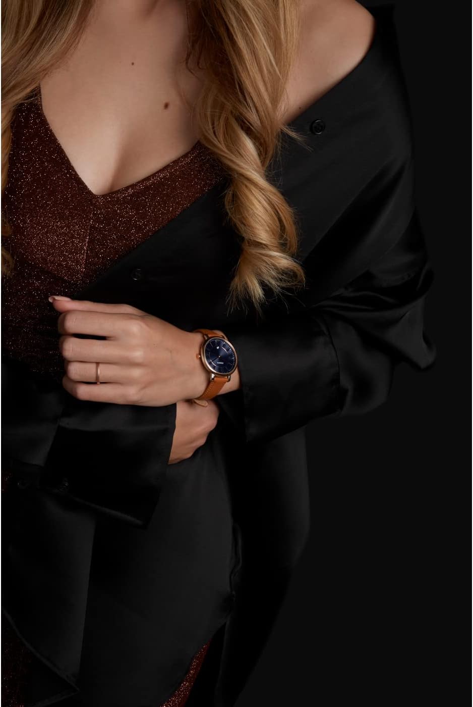 Fossil Jacqueline Watch for Women, Quartz movement with Stainless steel and leather Strap