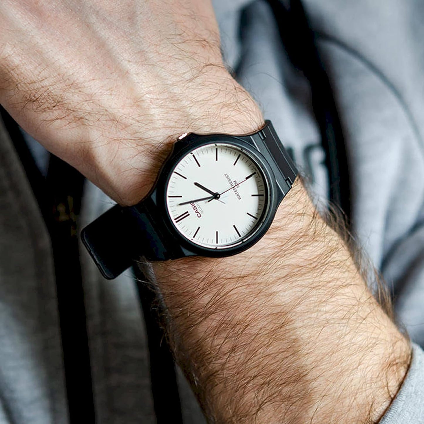 Casio Collectie, analoog, kwartshorloge met harsband, uniseks