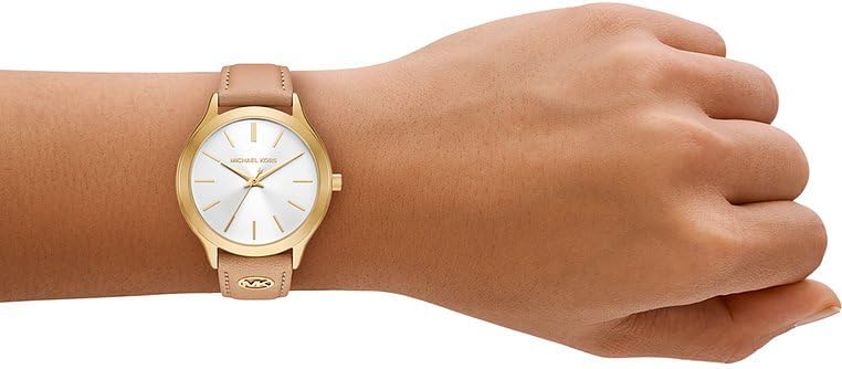 Michael Kors Slim Runway Horloge voor dames, 38mm Driehandig kwartsuurwerk met lederen horlogeband