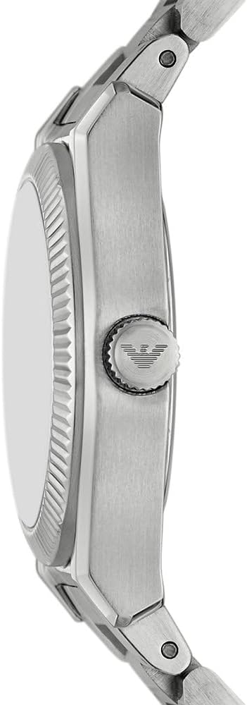 Emporio Armani Horloge Voor Dames, Driehandig Quartz uurwerk en 32mm kastmaat met roestvrij stalen, lederen of siliconen band