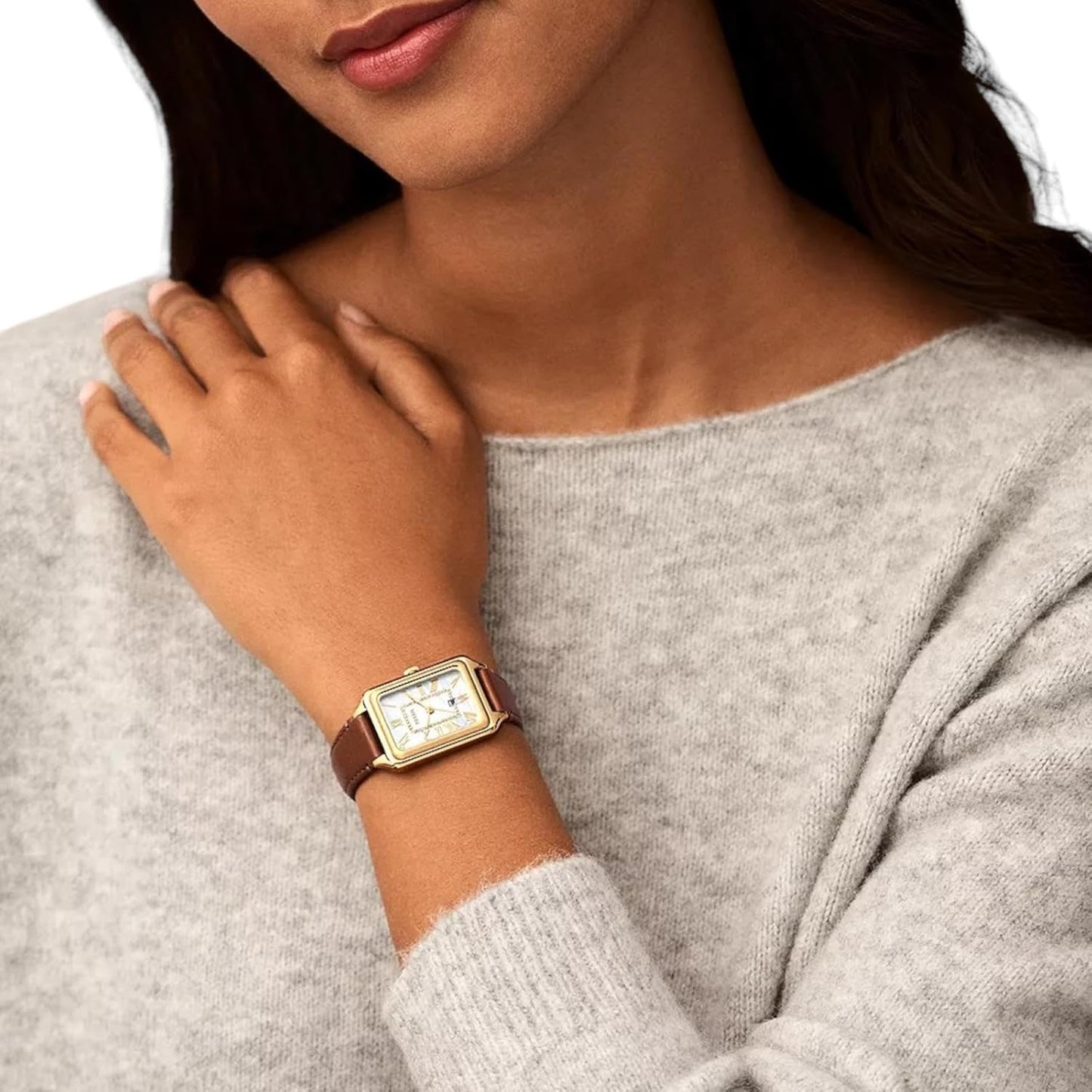 Fossil Raquel Horloge voor dames, quartz uurwerk met roestvrij stalen of leren band,