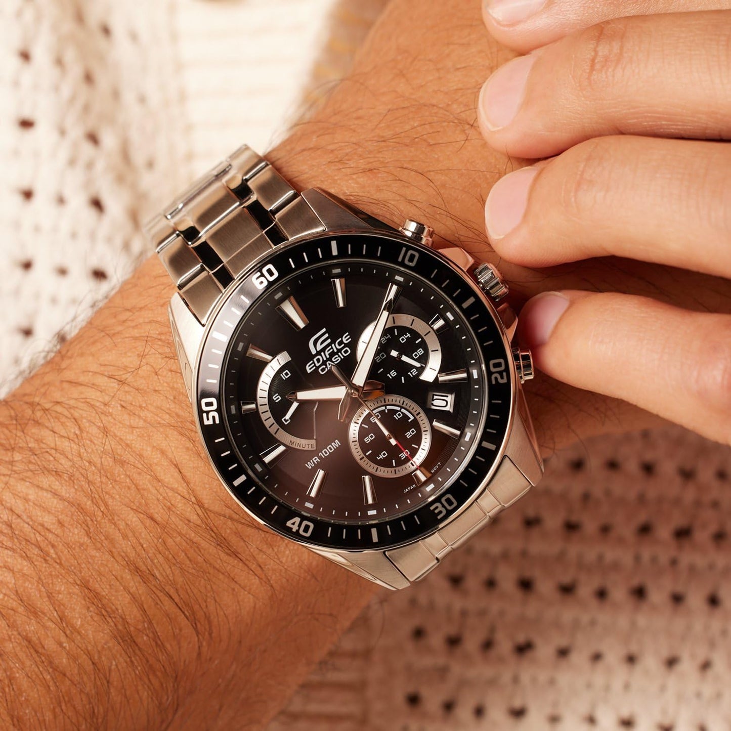 Casio Edifice Herenarmbandhorloge, massieve roestvrijstalen behuizing en armband, 10 bar