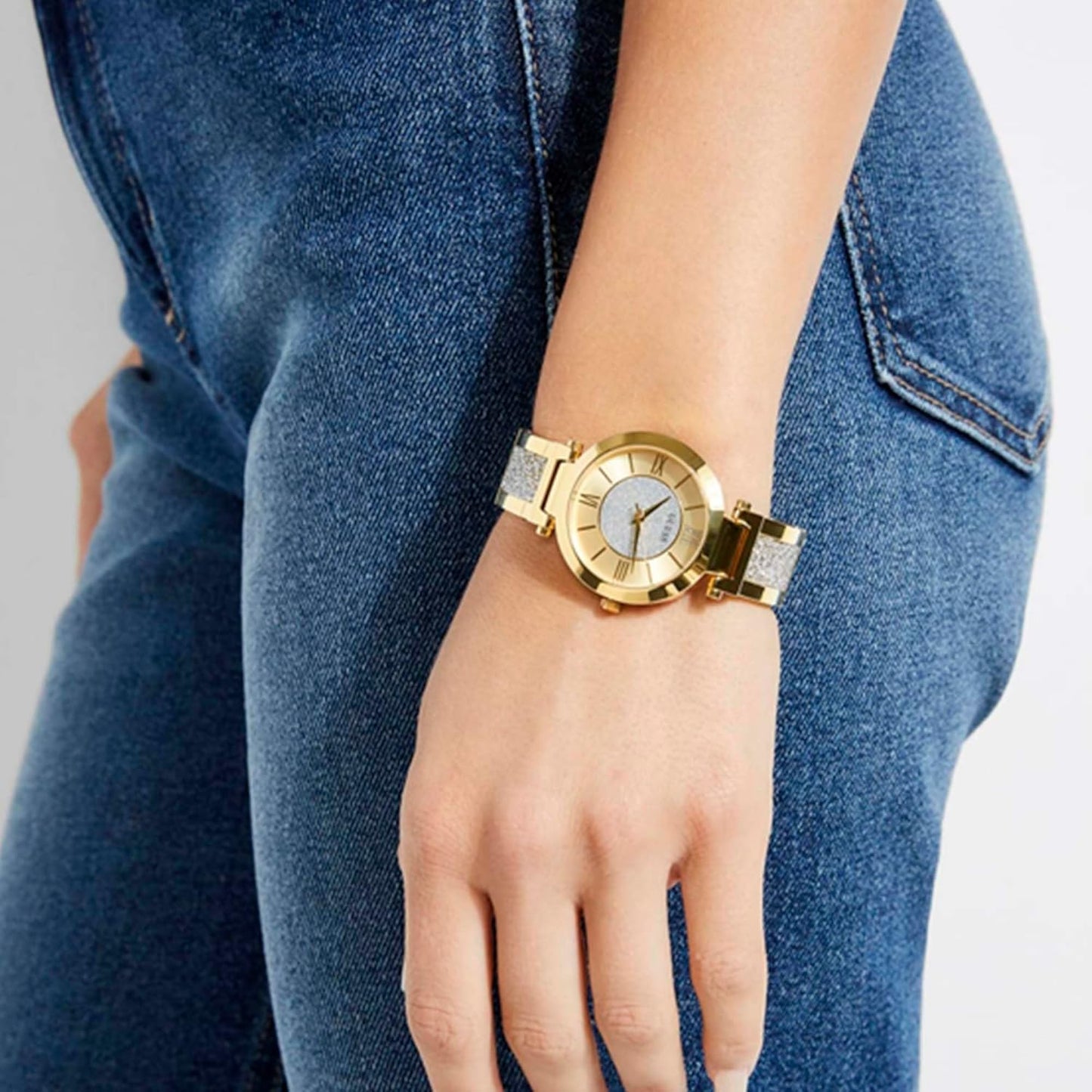 Guess Analoog kwartshorloge voor dames met roestvrij stalen armband W1288L2, goud, Eén maat, dagelijks gebruik